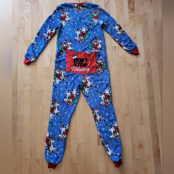 Secret Treasures Christmas One Piece Small/CH (4-6) Footed Pajamas Butt Flap - Picture 3 of 14